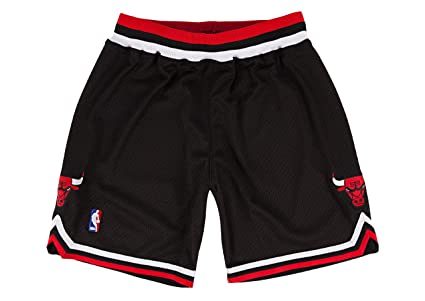 Retro Bulls Black Shorts